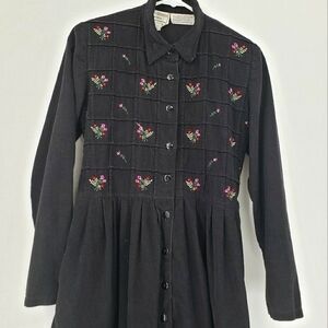 𝅺vintage Karin Stevens women US 4P dress black embroidered Corduroy Cottagecore